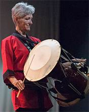 image of Eileen Morgan drumming